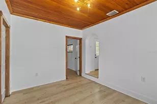 6206 S Foster Ave, Tampa, FL 33611 - Photo 19