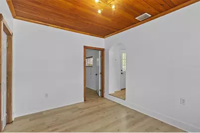 6206 S Foster Avenue, Tampa, FL 33611 - Photo 17