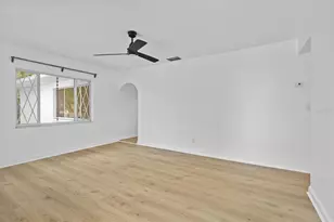 6206 S Foster Ave, Tampa, FL 33611 - Photo 13