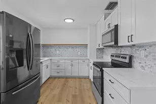 6206 S Foster Ave, Tampa, FL 33611 - Photo 5