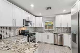 12417 N Rome Ave, Tampa, FL 33612 - Photo 21