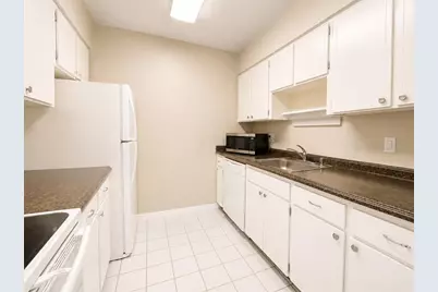 4325 Aegean Drive #202B, Tampa, FL 33611 - Photo 7