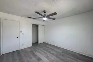 5102 Lawnton Ct, Tampa, FL 33624 - Photo 29