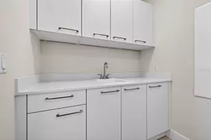275 1st Ave S, Saint Petersburg, FL 33701 - Photo 35