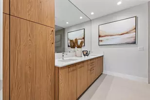 275 1st Ave S, Saint Petersburg, FL 33701 - Photo 27
