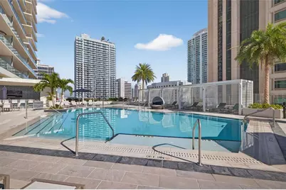 275 1st Ave S #2706, Saint Petersburg, FL 33701 - Photo 77