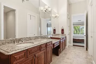 47 W Morgan St, Tarpon Springs, FL 34689 - Photo 31