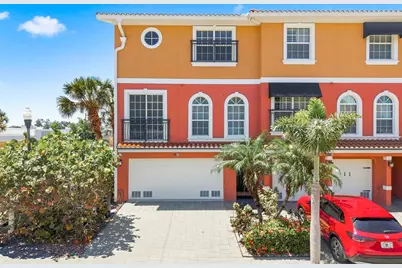 47 W Morgan Street, Tarpon Springs, FL 34689 - Photo 3
