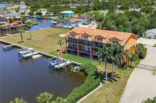 47 W Morgan St, Tarpon Springs, FL 34689 - Photo 49