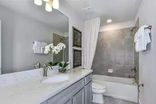 11119 Sycamore Glen Loop, Thonotosassa, FL 33592 - Photo 7