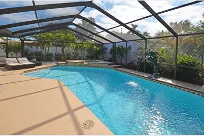 7020 Mango Avenue S, Saint Petersburg, FL 33707 - Photo 43