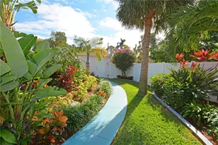 7020 Mango Ave S, Saint Petersburg, FL 33707 - Photo 49