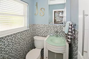 7020 Mango Ave S, Saint Petersburg, FL 33707 - Photo 27