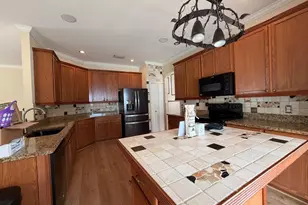 2418 Huron Cir, Kissimmee, FL 34746 - Photo 11