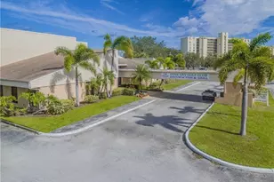 2700 Cove Cay Dr, Clearwater, FL 33760 - Photo 31