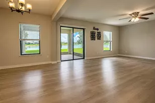5689 Elsinore Way, Lakeland, FL 33805 - Photo 11