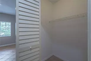 6007 Skydale Way, Riverview, FL 33578 - Photo 7