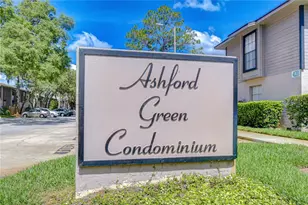 4008 Ashford Green Pl, Tampa, FL 33613 - Photo 31
