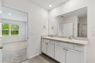 35525 Stella Vast Dr, Zephyrhills, FL 33541 - Photo 37