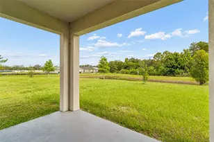 35525 Stella Vast Dr, Zephyrhills, FL 33541 - Photo 45