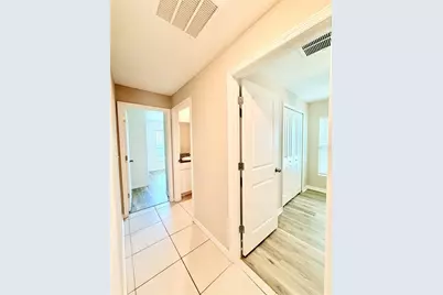 184 Argyll Drive, Spring Hill, FL 34609 - Photo 9
