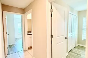 184 Argyll Dr, Spring Hill, FL 34609 - Photo 9