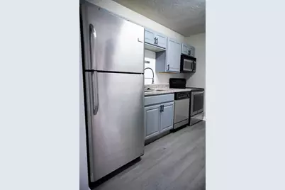 5480 70th Lane N, Saint Petersburg, FL 33709 - Photo 3