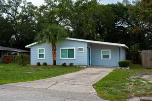 5480 70th Ln N, Saint Petersburg, FL 33709 - Photo 1