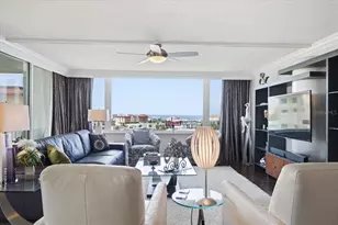 736 Island Way, Clearwater Beach, FL 33767 - Photo 11