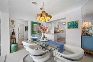 560 79th St S, Saint Petersburg, FL 33707 - Photo 21