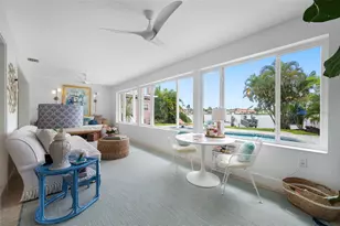 560 79th St S, Saint Petersburg, FL 33707 - Photo 23