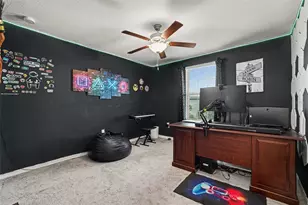 7088 King Crk Dr, Sun City Center, FL 33573 - Photo 13