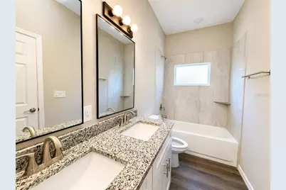 5028 Finders Court, Tampa, FL 33617 - Photo 11