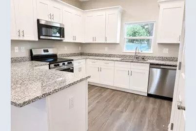 5028 Finders Court, Tampa, FL 33617 - Photo 7