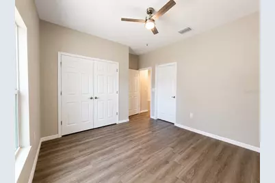 5028 Finders Court, Tampa, FL 33617 - Photo 9