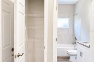 5028 Finders Ct, Tampa, FL 33617 - Photo 21