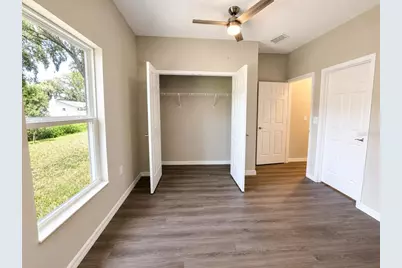 5028 Finders Court, Tampa, FL 33617 - Photo 9