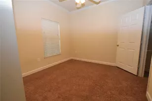 18501 Bridle Club Dr, Tampa, FL 33647 - Photo 9