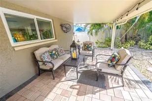 1613 St Catherine Dr E, Dunedin, FL 34698 - Photo 23