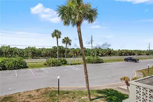 9 Forbes Pl, Dunedin, FL 34698 - Photo 13