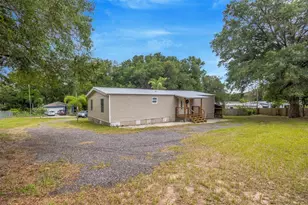 19115 Adirondack Terrace, Dade City, FL 33523 - Photo 1
