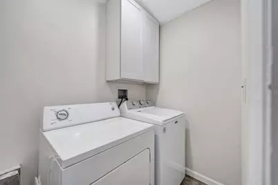 19115 Adirondack Terrace, Dade City, FL 33523 - Photo 17