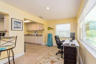 9259 142nd St, Seminole, FL 33776 - Photo 15