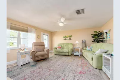 9259 142nd Street, Seminole, FL 33776 - Photo 7