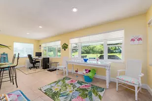 9259 142nd St, Seminole, FL 33776 - Photo 17