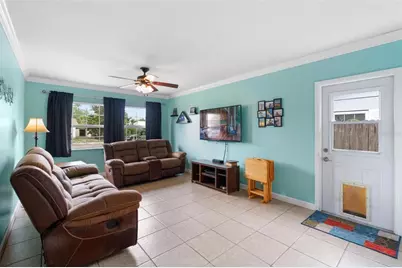 6250 5th Avenue S, Saint Petersburg, FL 33707 - Photo 7