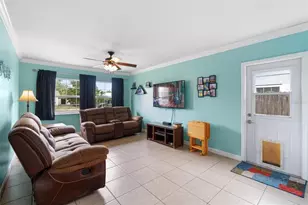 6250 5th Ave S, Saint Petersburg, FL 33707 - Photo 7