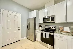 8424 N Packwood Ave, Tampa, FL 33604 - Photo 9
