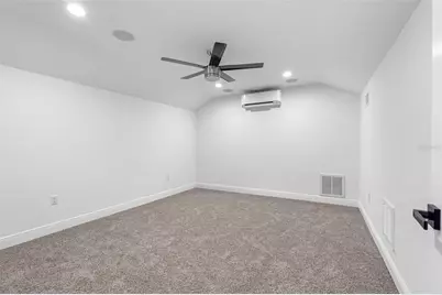 17117 Lakeshore Road, Lutz, FL 33558 - Photo 31