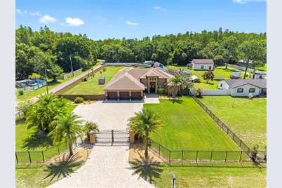 17117 Lakeshore Road, Lutz, FL 33558 - Photo 3